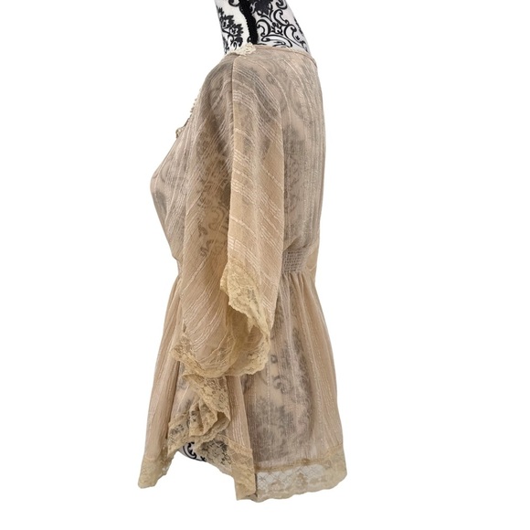 2B Bebe Vintage Y2k Cream Blouse with Dolman Sleeves and Embellished Details - Picture 8 of 12